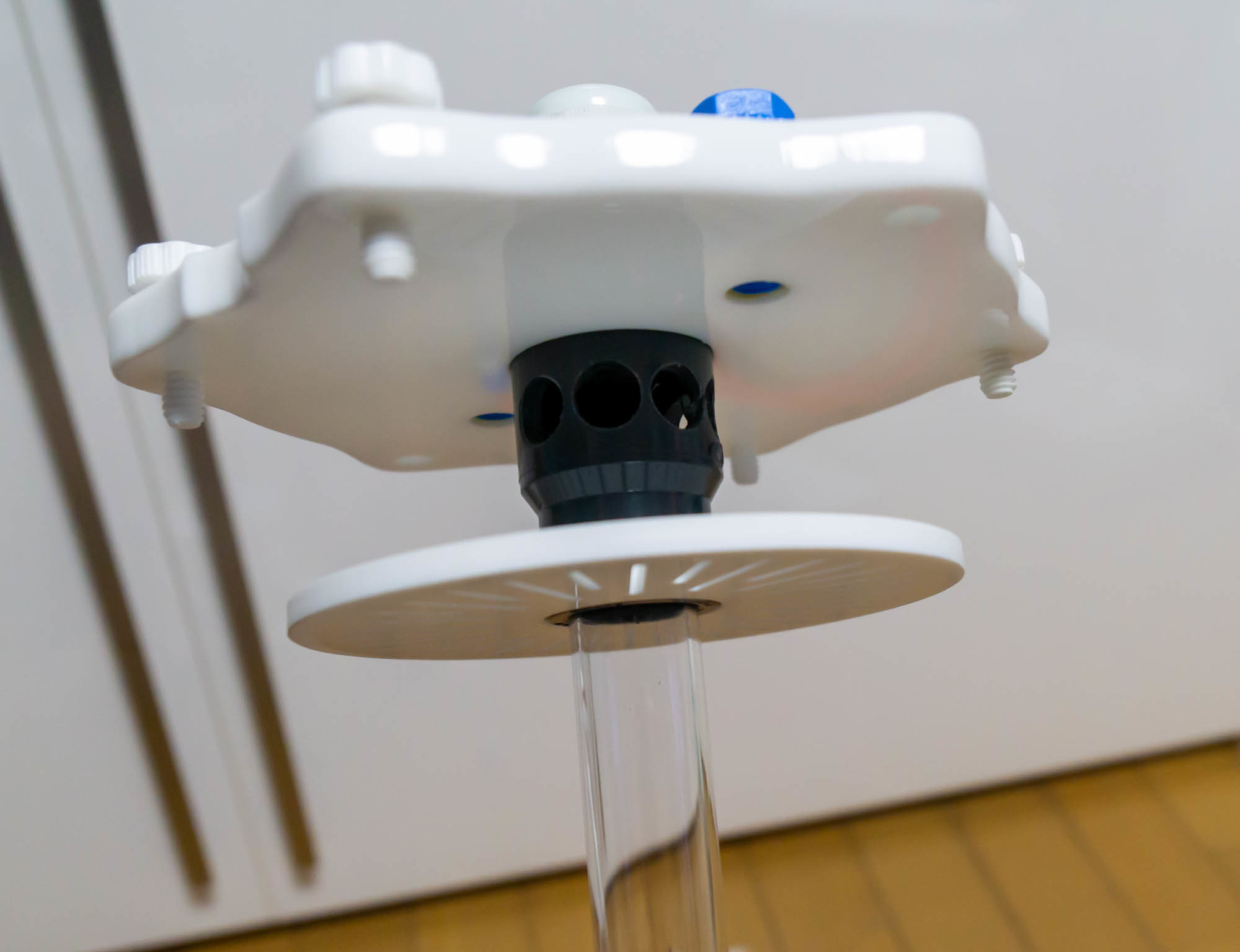 カルシウムリアクターSkimz CM-117が届きました | ZEO水槽日記