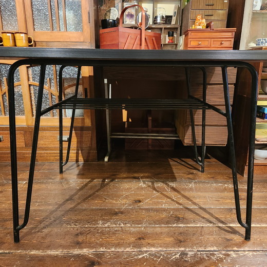 昭和レトロ 大衆食堂にありそうな鉄脚ダイニングテーブル＆鉄脚チェア