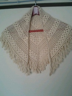 フリンジつき三角ショール - ゆとりのひまつぶし(休止中)