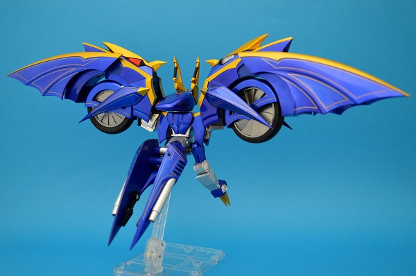 S.H.Figuarts 仮面ライダーナイトサバイブ＆ダークレイダーセット | 魂