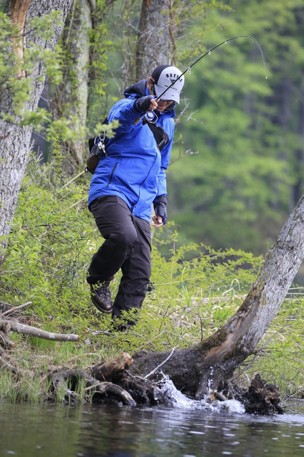 ディメンションDSジャケット】Foxfireの防寒着は釣り人のことを考えて