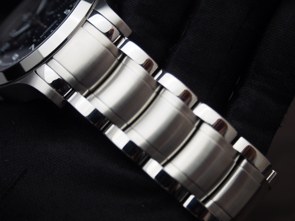 スーツにも合わせやすいです！ボーム＆メルシエ「ケープランド クロノ