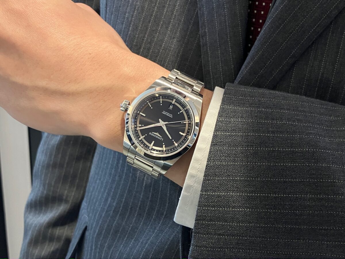 ロンジン】普段使いでもお仕事でも活躍する万能さ ロンジン コン