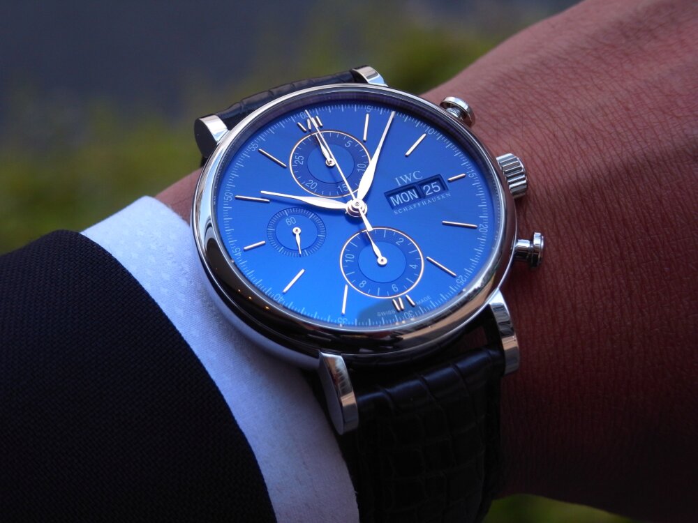 クラシカルで鮮やかなブルーの文字盤が新鮮！！IWC ポートフィノ