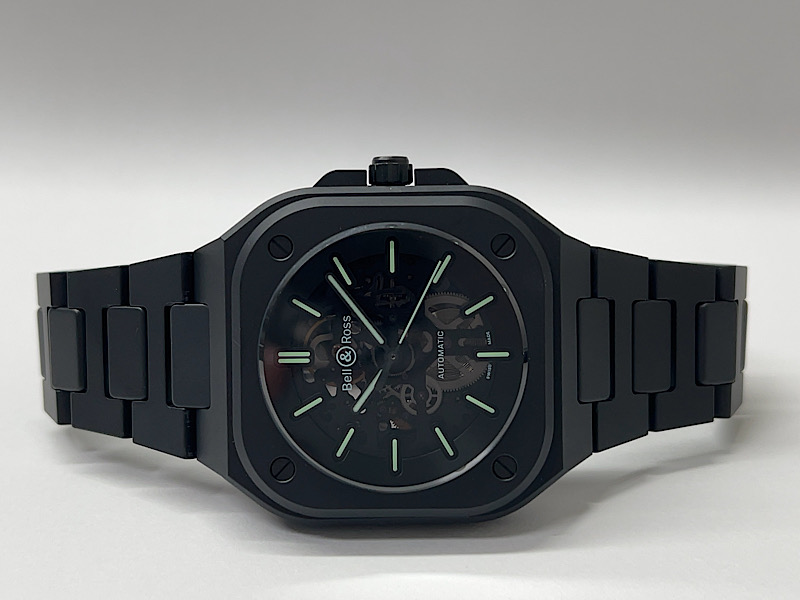 マットブラック×スーパールミノバ®が男心をくすぐる！！BR05ブラック