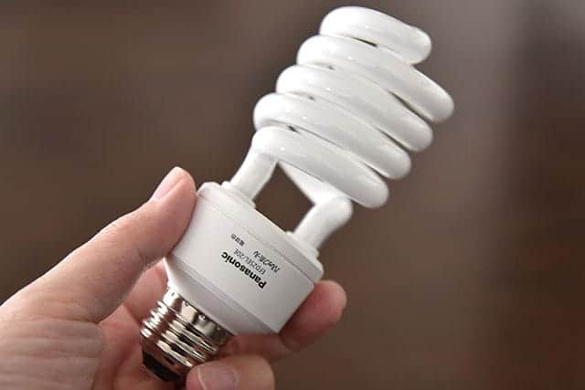 LEDはまだ高い100形26口金パナソニックのパルックボール『EFD25EL