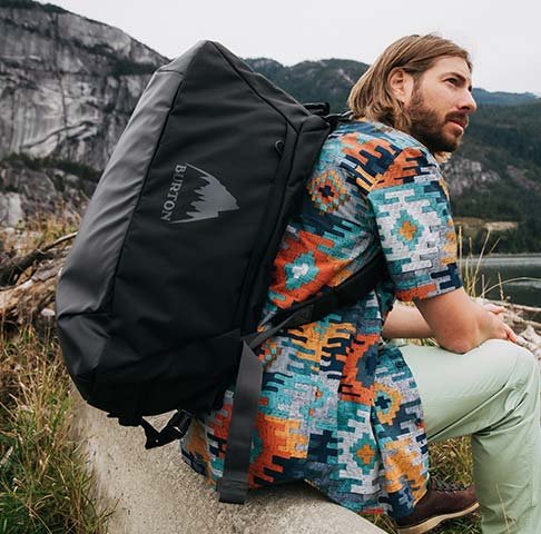 豊富なオプションでお届けするBurtonのトラベルバッグ！