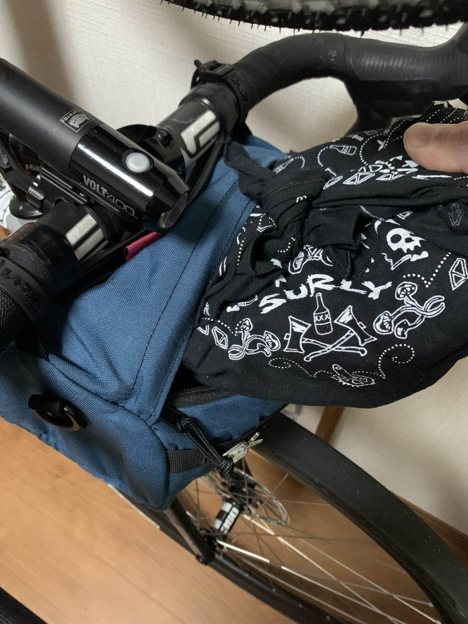 SWIFT INDUSTRIES* bandito bicycle bag (ecopak/coyote) - BLUE LUG