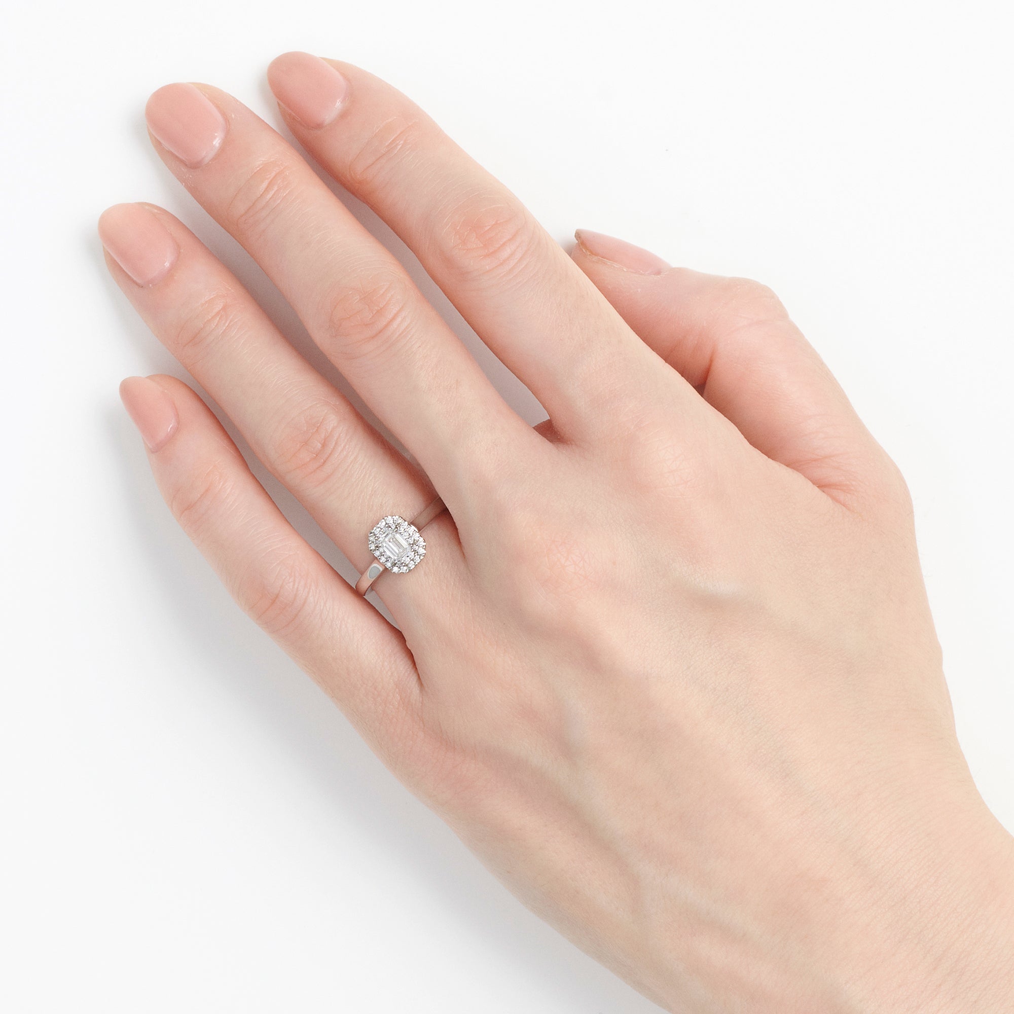 ヴァンドーム グレース エンゲージメントリング (AE_R7212) | ヴァン