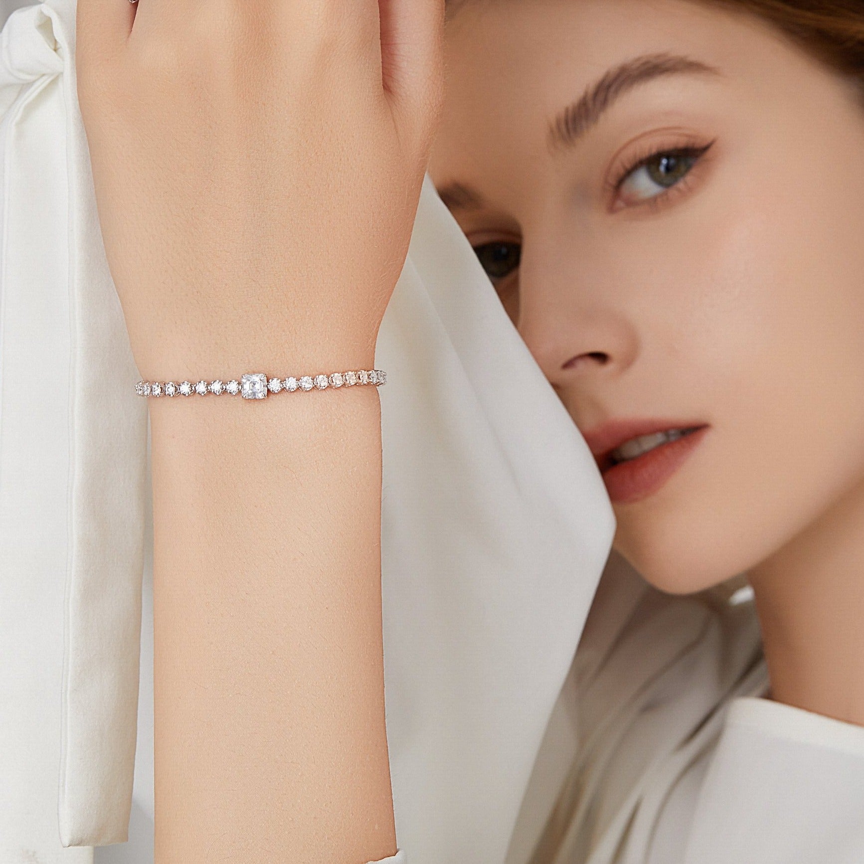 即納】アッシャーカット ガーディアン テニスブレスレット BR027 – Brillar