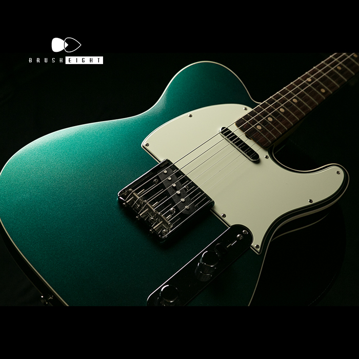 Brush eight / 【SOLD】Vanzandt Guitars TLV-R2 “Lake Placid Blue