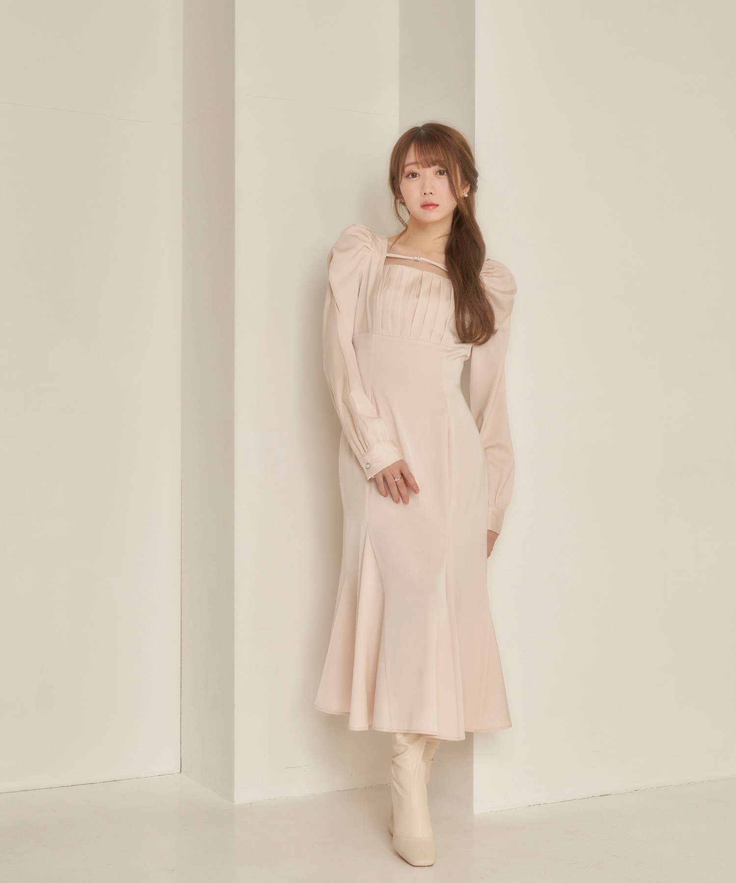 decollete belted mermaid one-piece – BUNNY APARTMENT