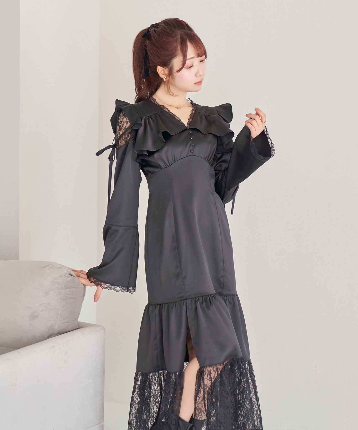 raffle slit lace switching dress【black】 – BUNNY APARTMENT