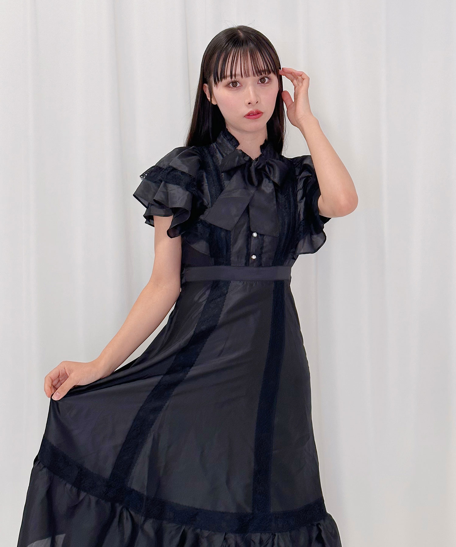 ボウタイシアーロングワンピース – BUNNY APARTMENT