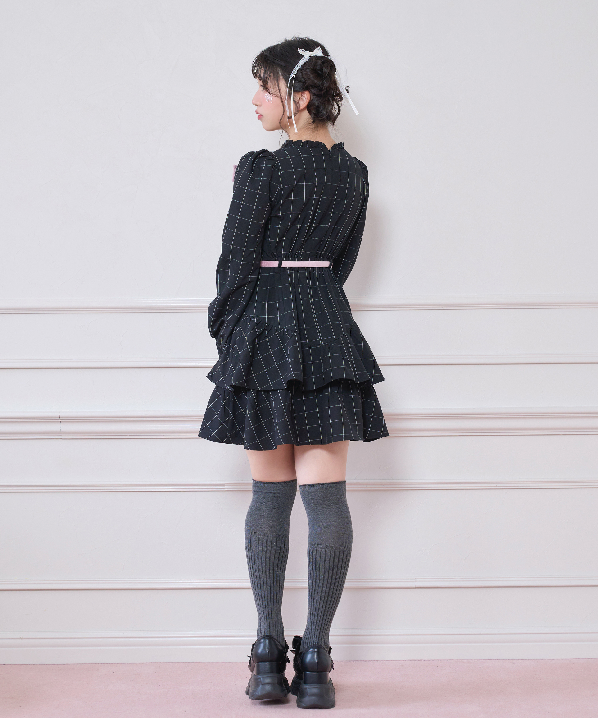 ベロアリボン配色ワンピース – BUNNY APARTMENT