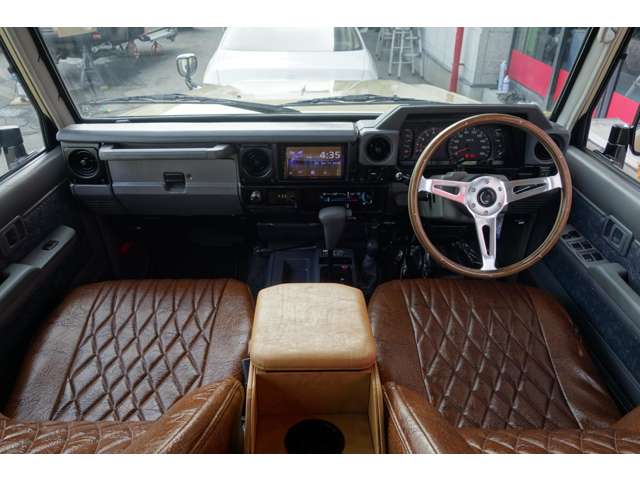 ランドクルーザー70 4.2 ZX ディーゼル 4WD 後期 フロントコイル