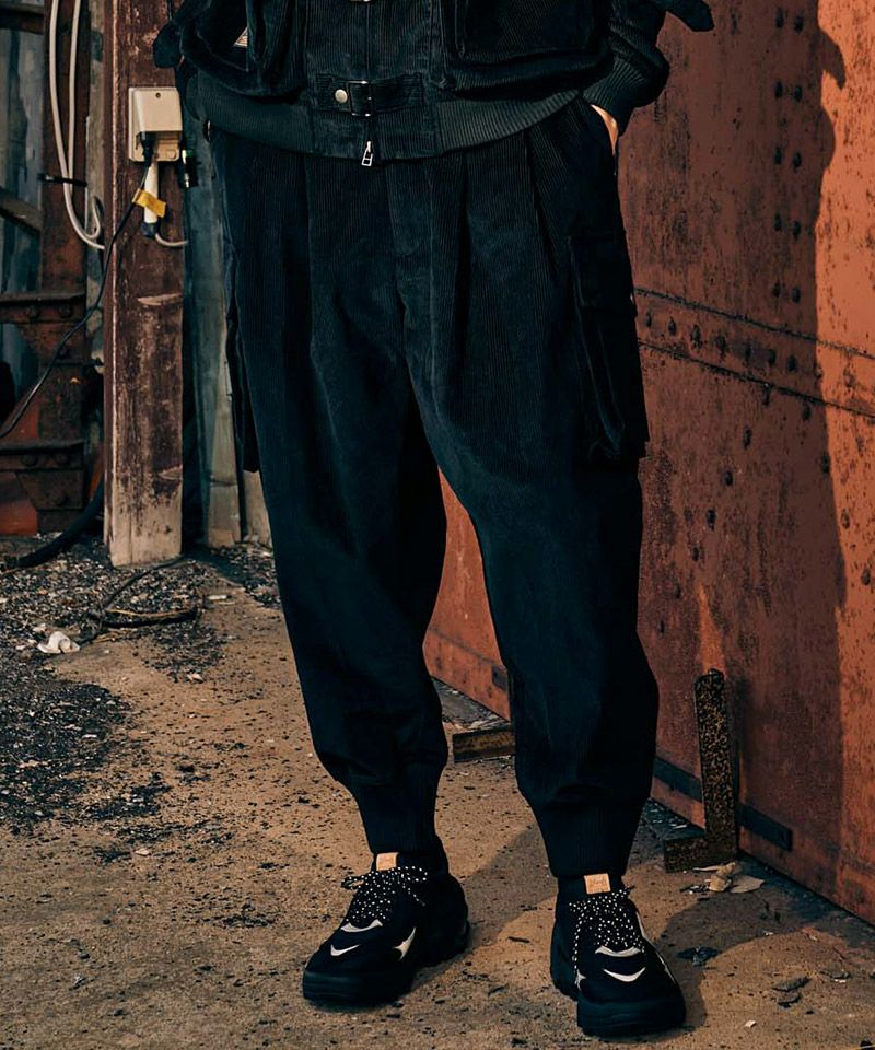 glamb(グラム)】Corduroy Deformed Pants コーデュロイディフォーム