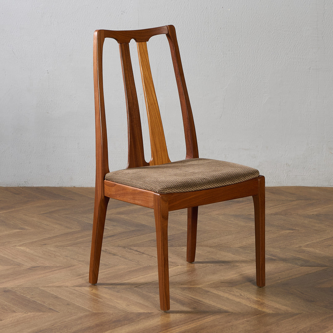 ミッドセンチュリーのブランドチェア集めました | camori アンティーク