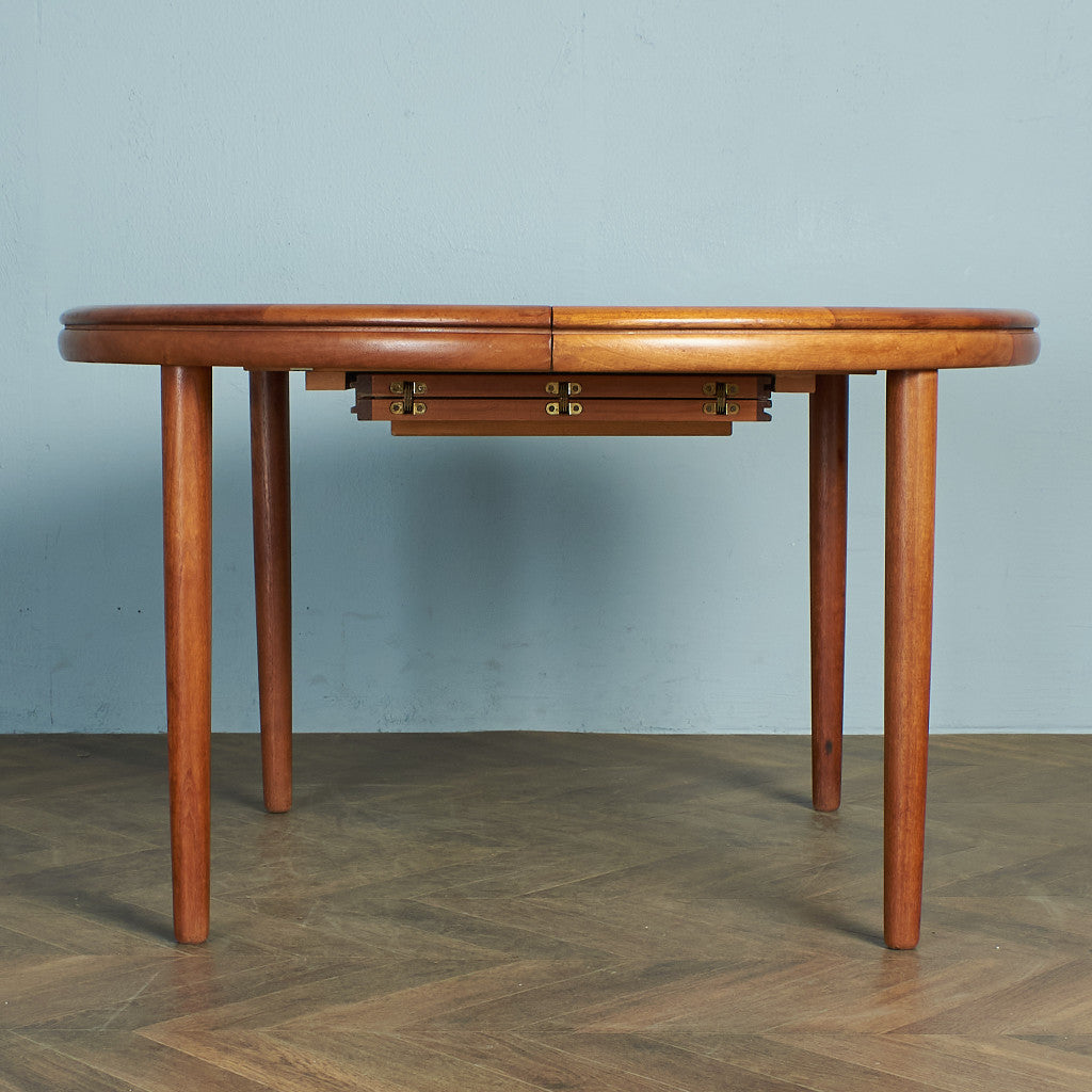 デンマーク製 ヴィンテージ チーク エクステンション ダイニング