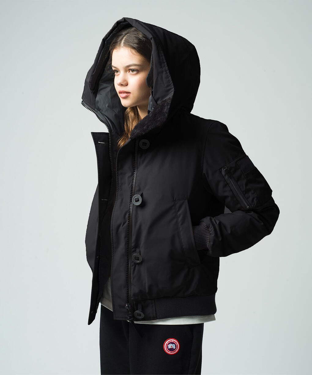 ラブラドール ボンバー ブラックレーベル(7967WBJ)｜カナダグース