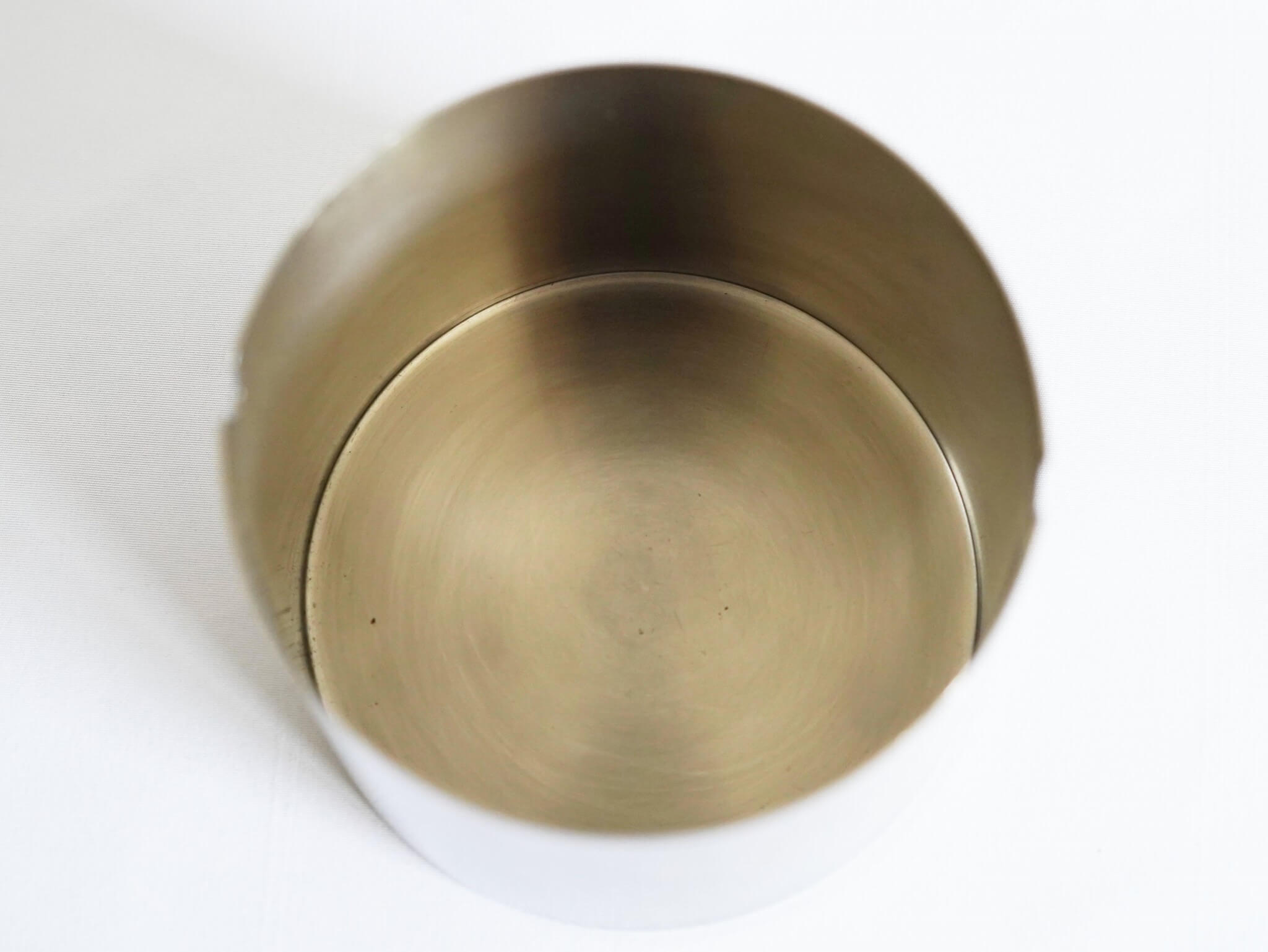 シリンダライン リボルビング・アッシュトレイ L ステルトン アルネ