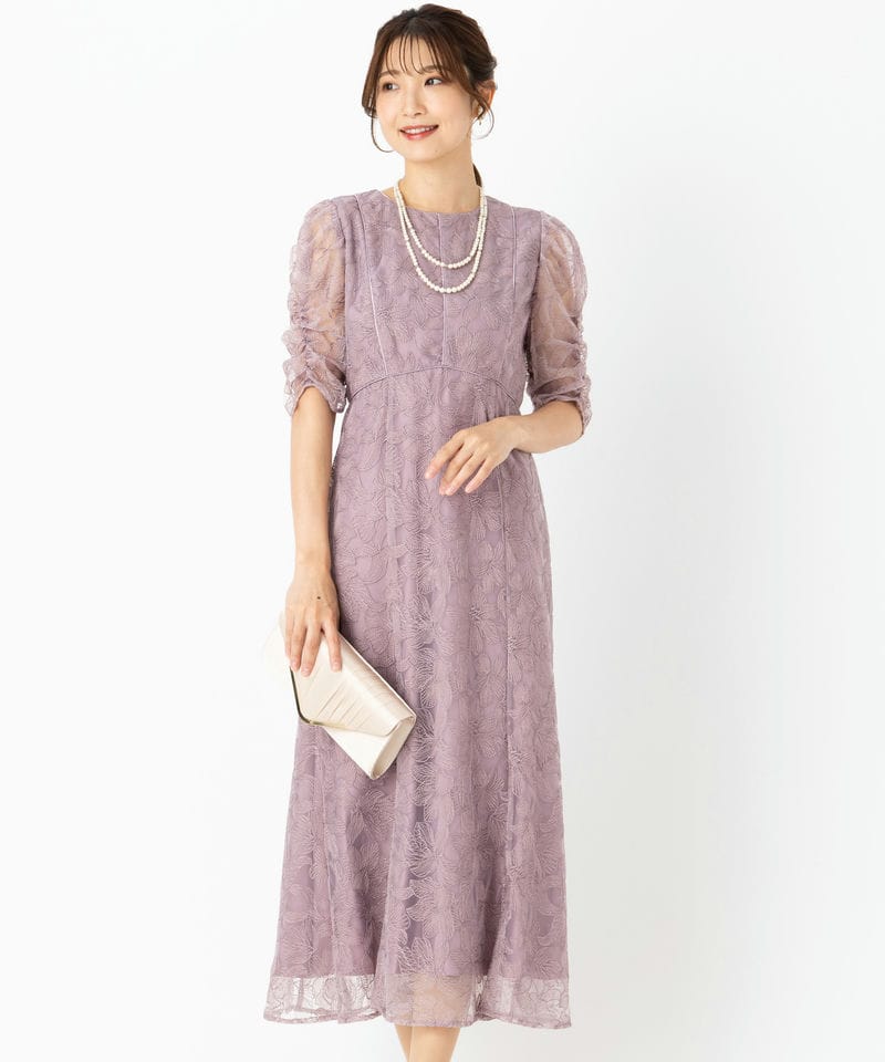 チュールエンブロイダリーレースパイピングドレス」に該当するの