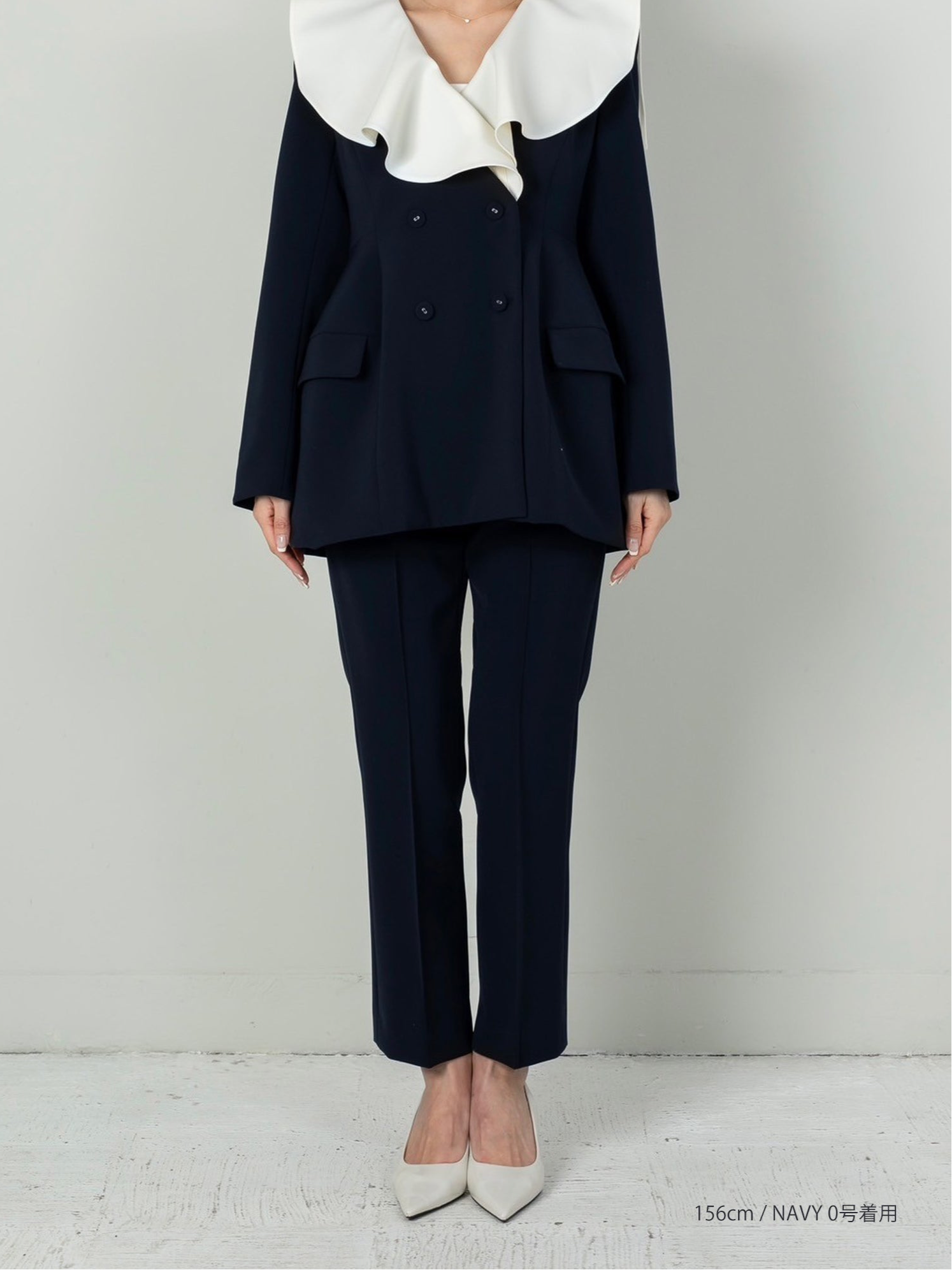 909E7B8D-9F95-4A90-BC22-