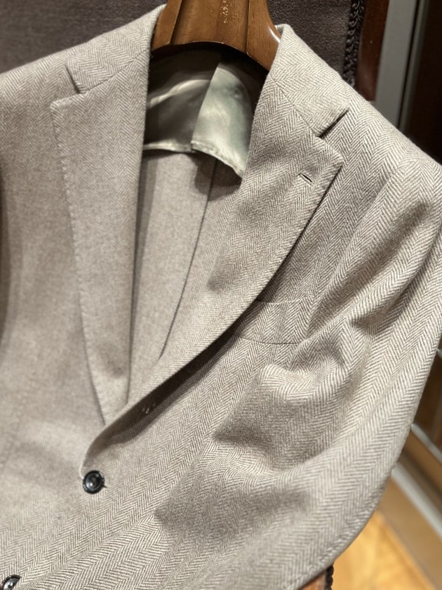 無染色カシミヤ。〈Brilla per il gusto〉｜ビームス ハウス 六本木｜BEAMS