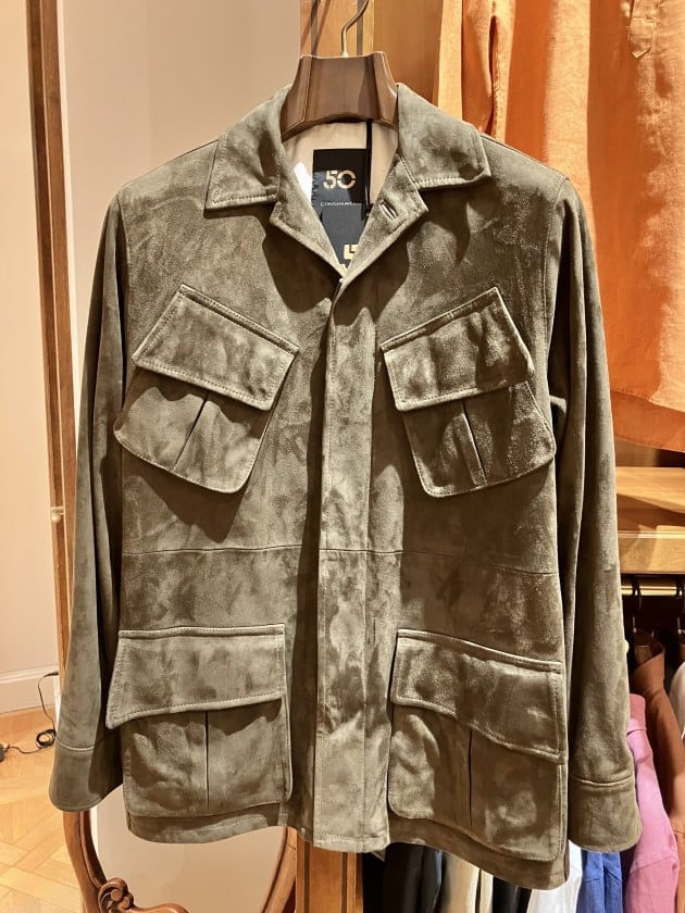 CINQUANTA〉スエードジャングルファティーグジャケットが嬉しい