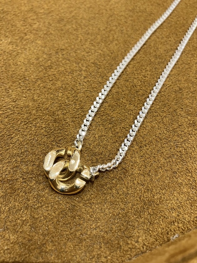 BUNNEY〉シルバーとイエローゴールドのコンビチェーンネックレス