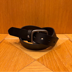 BEAMS HEART（ビームス ハート）スタースタッズ レザーベルト