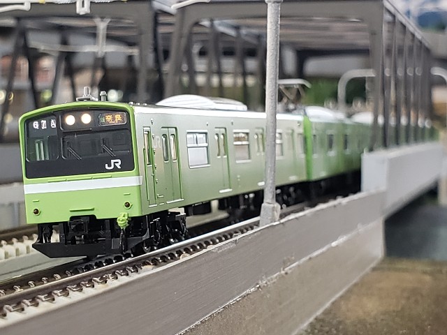 模型】Tomix 98813 201系(JR西日本30N更新車・ウグイス) 入線と考察