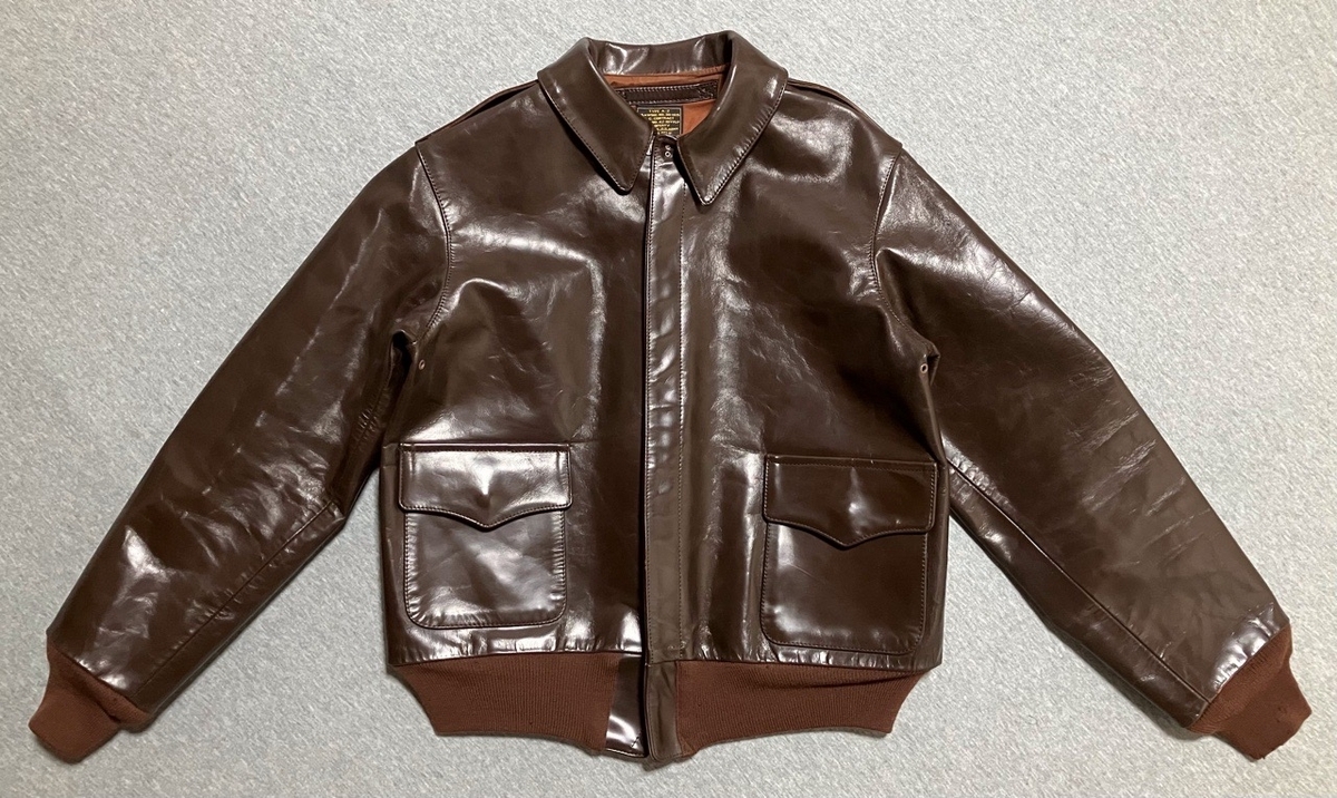 渋い光沢が特徴です！【アメリカの軍服】旧陸軍航空隊A-2レザー