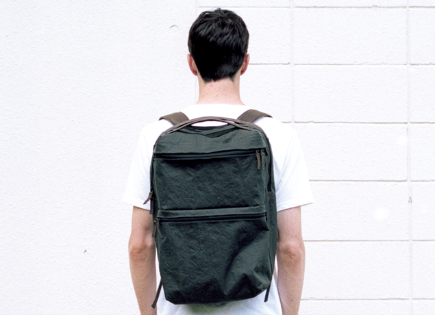 軽くて丈夫。一生モノの出張のお供。POSTALCO THREE PACKリュック