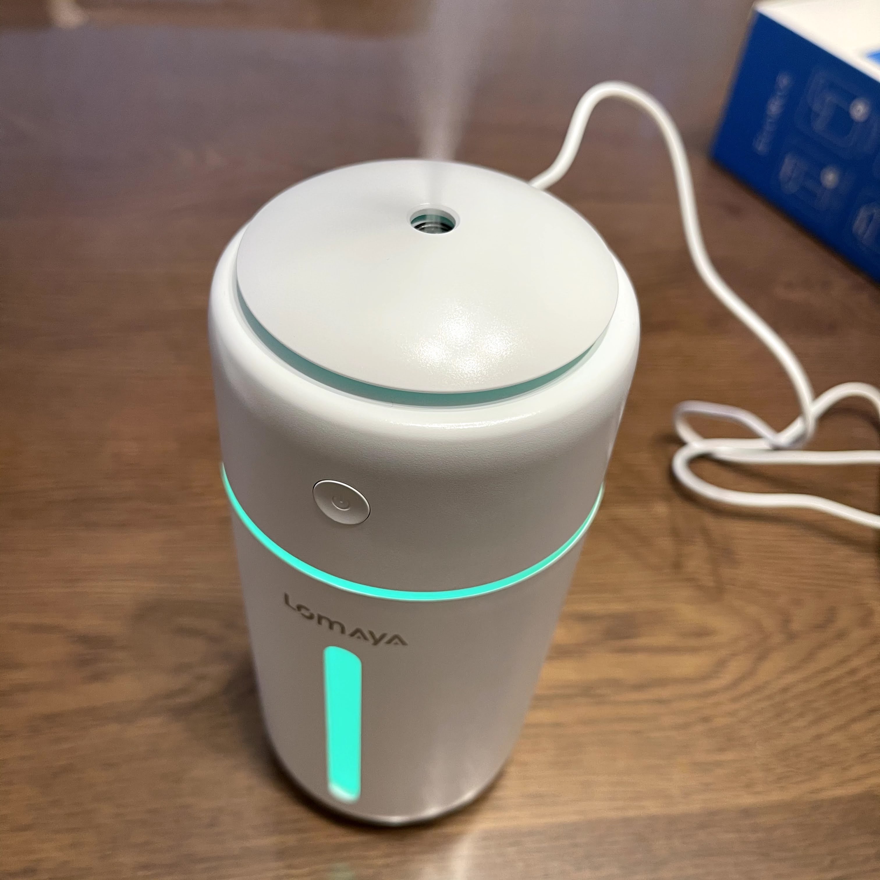 LOMAYA（ロマヤ）の超音波式加湿器はワイヤレスで卓上でも車内でも使用