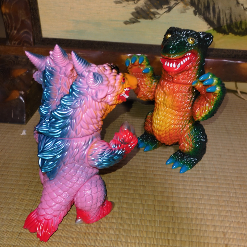 白熊屋 / ドデ怪獣シリーズ:ガラガラゴンHAWAII［2期］ - smogbom