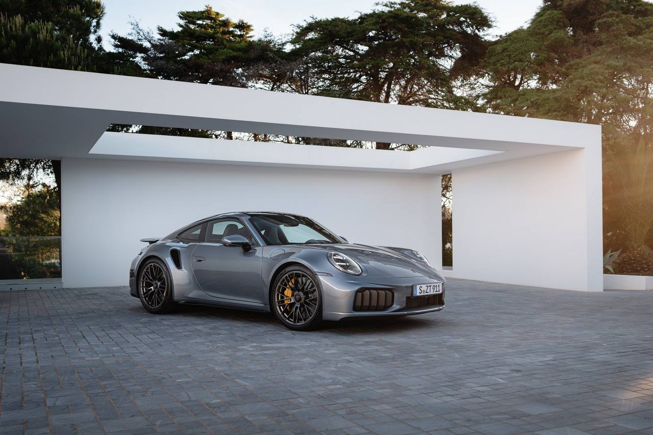 ポルシェ、主軸『911』にシステム出力711PSを誇る史上最もパワフルな