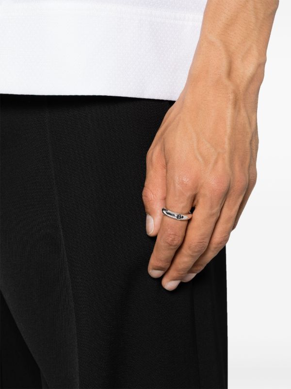 Tom Wood Kimberlitt Dented Ring | シルバートーン | FARFETCH JP