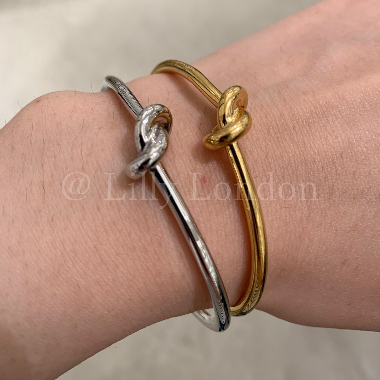 セリーヌ CELINE ノット エクストラシン ブレスレット バングル