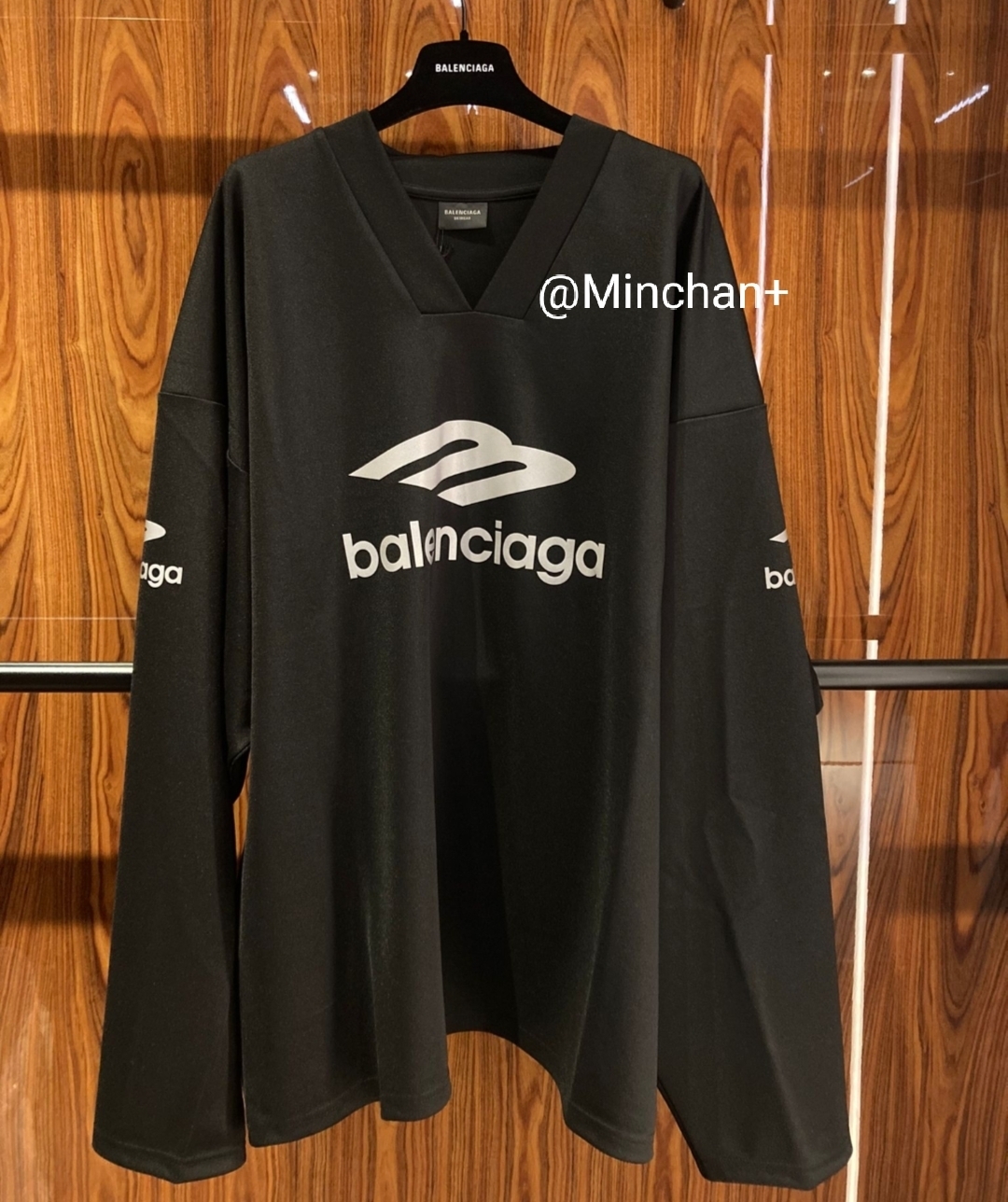 BALENCIAGA】SKIWEAR 3B SPORTS ICON SKI LONG SLEEVE Tシャツ