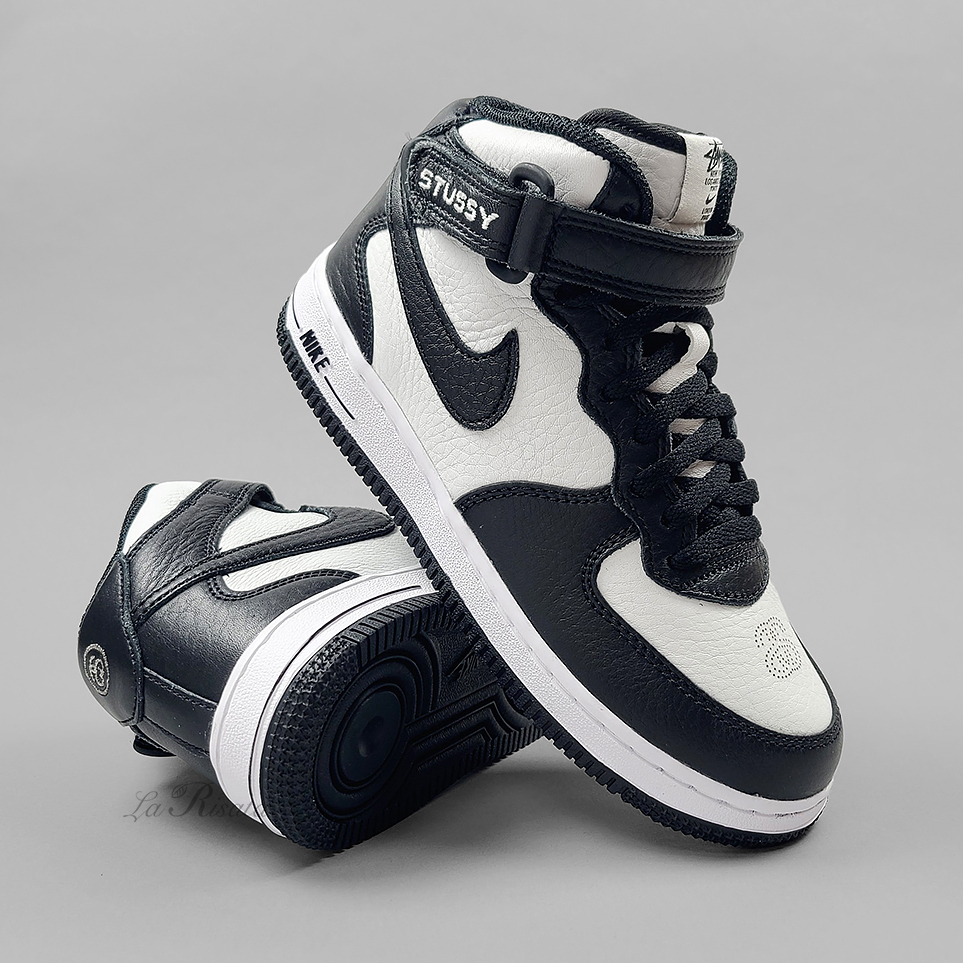 ☆NIKE KIDS x STUSSY☆AIR FORCE 1 '07 MID SP☆追跡付 (Nike/キッズ