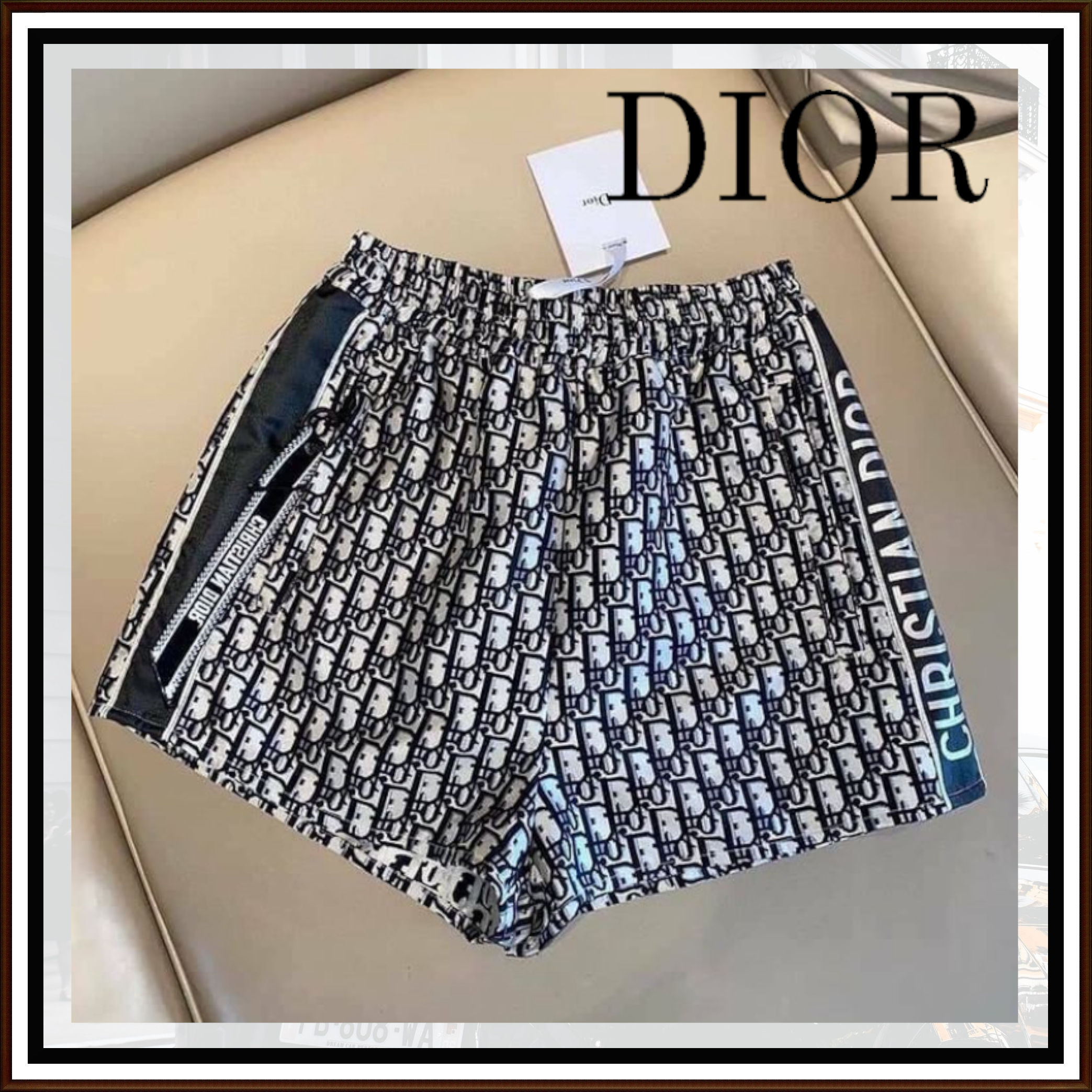 安心・安全・速達の国内配送♪】☆ディオール☆ショートパンツ (Dior