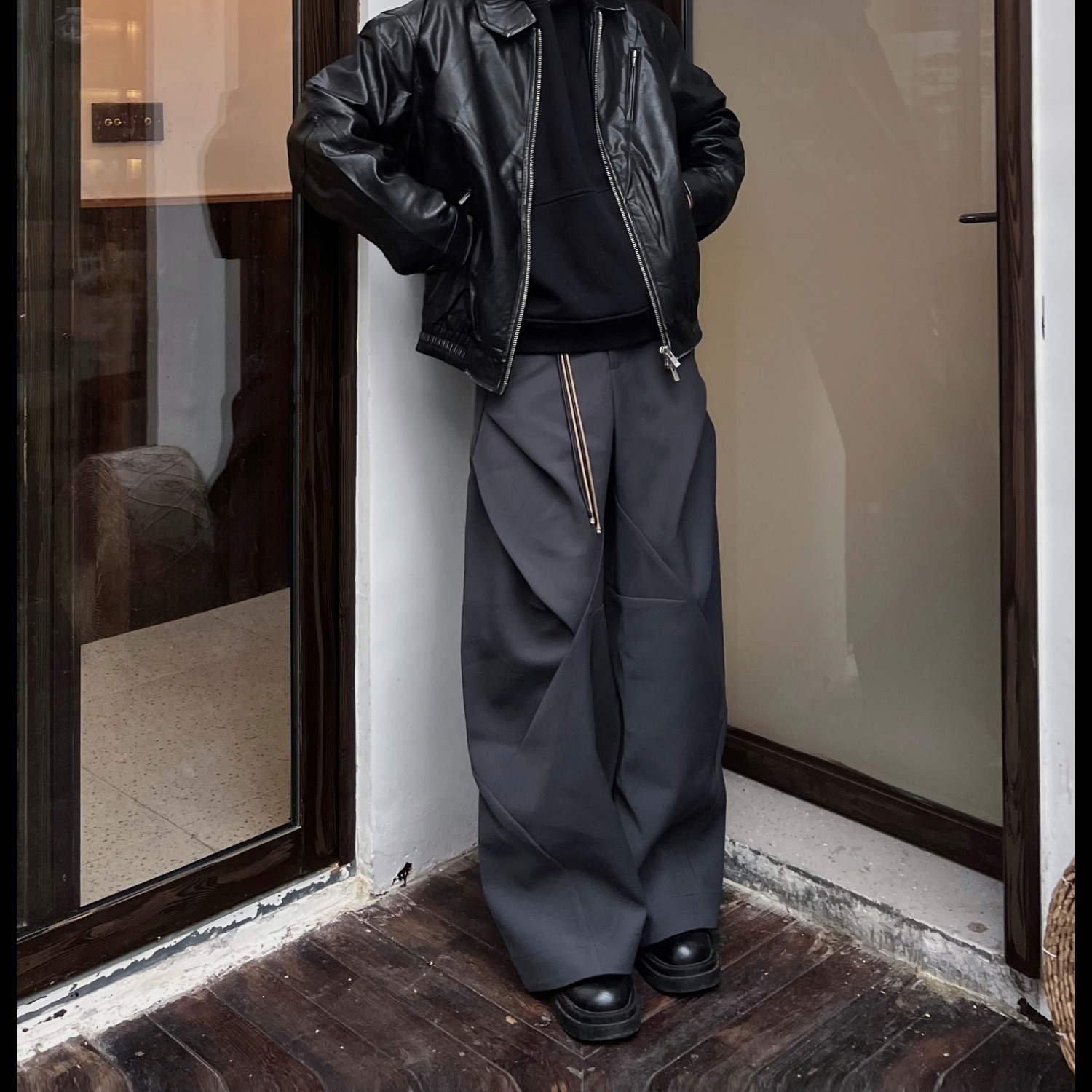 BAOVICTO*日本未入荷*プリーツデザイン ワイドパンツ (BAOVICTO