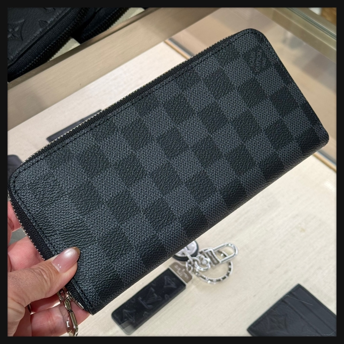 Louis Vuitton】ジッピーウォレット・ホリゾンタル (Louis Vuitton/長