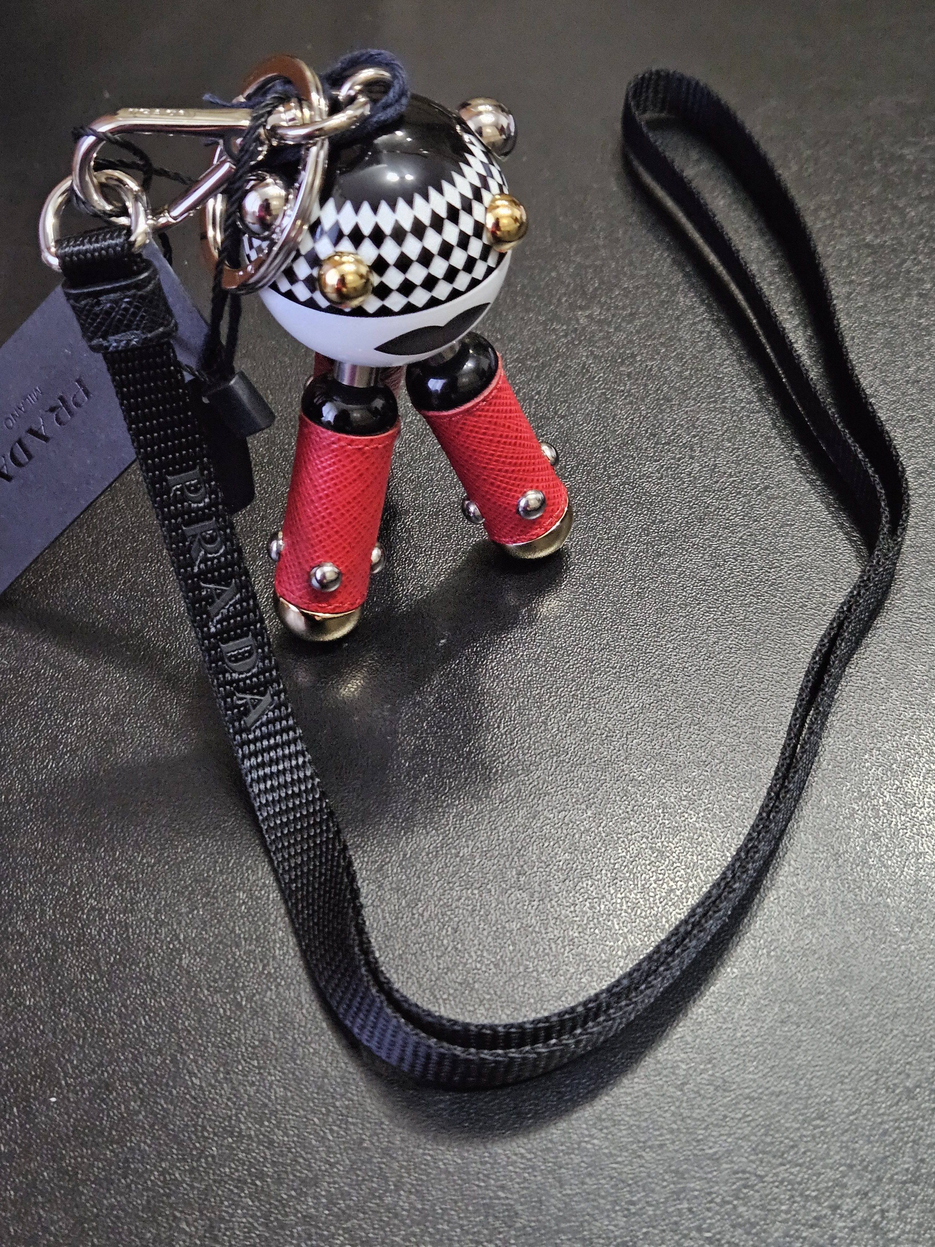 PRADAロボットチャーム☆立体キーホルダー☆レッド×白黒 (PRADA/キー