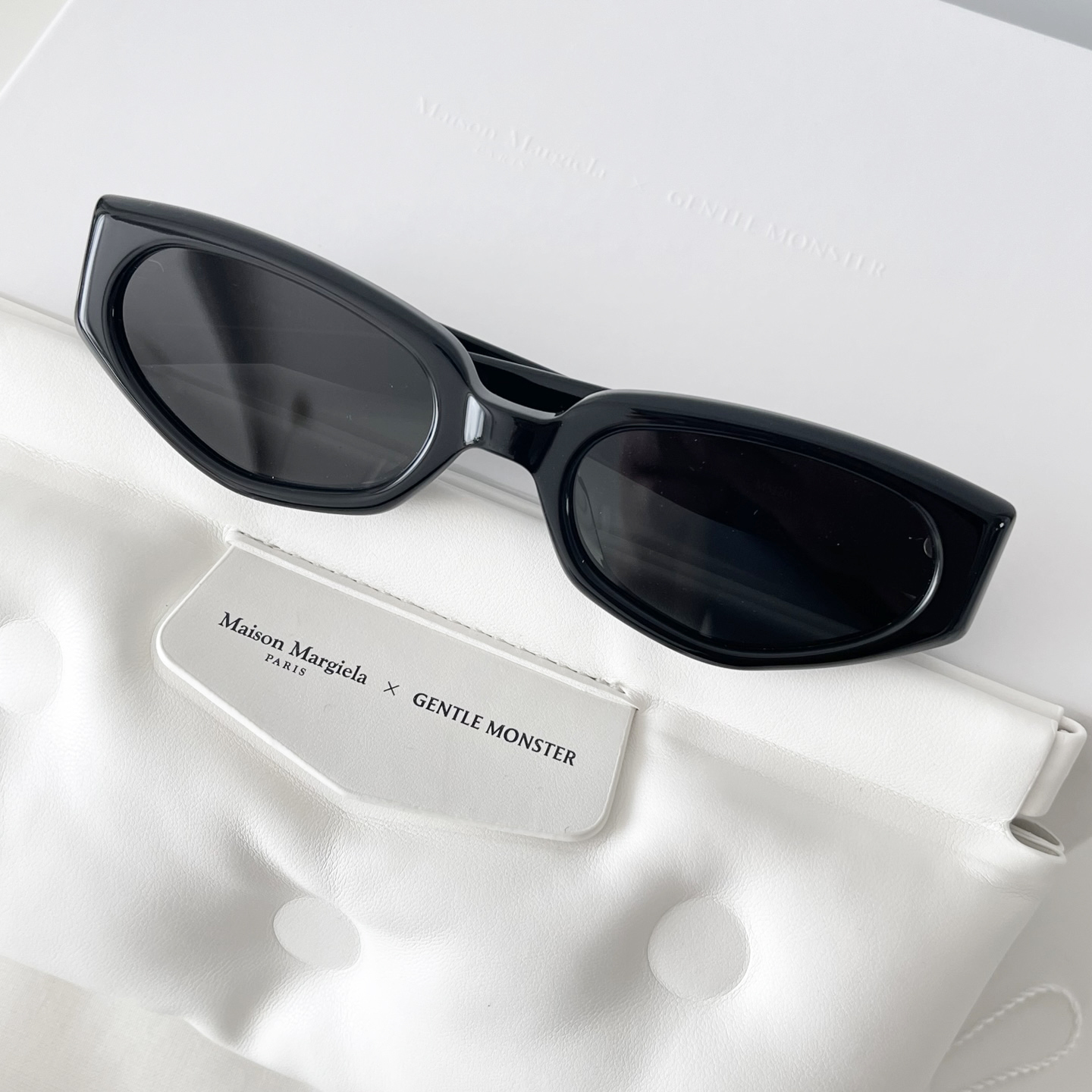 Maison Margiela X GENTLE MONSTER】 MM205 01 (Gentle Monster