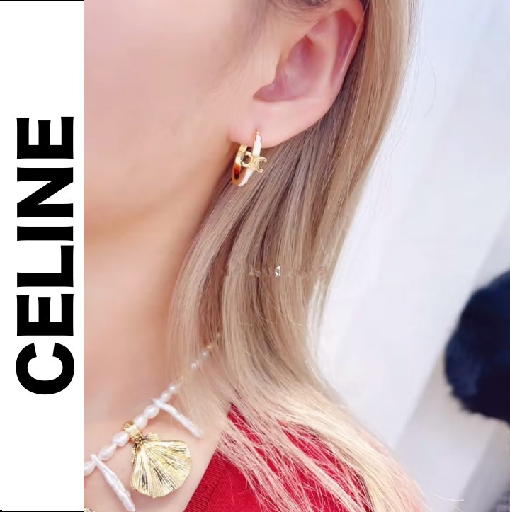 CELINE》国内発送セリーヌ トリオンフ フープ ピアス (CELINE/ピアス
