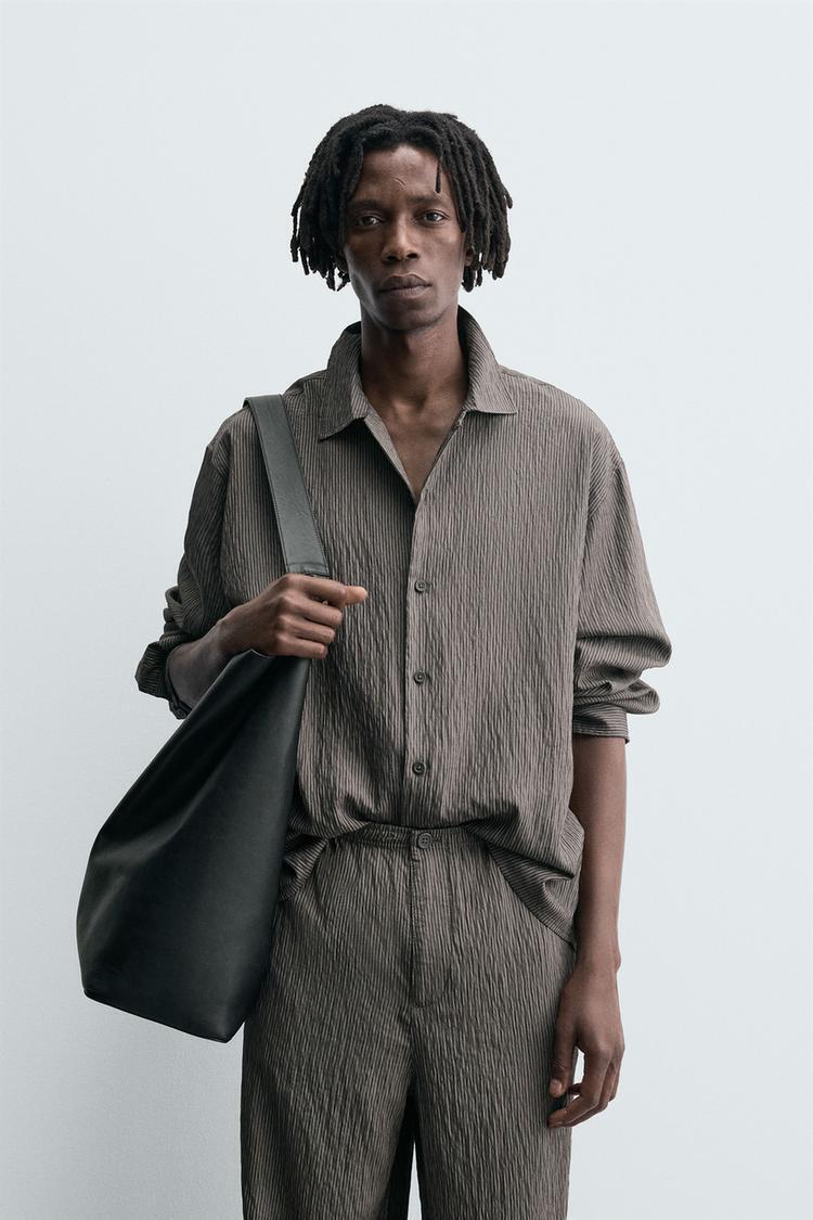 ZARA】しわ加工ストライプ柄フルイドシャツ 6861/360/802 (ZARA/シャツ