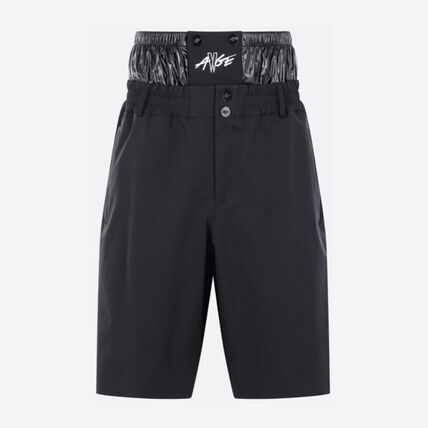 MONCLER(モンクレール) ハーフ・ショートパンツ(メンズ) - ブランド