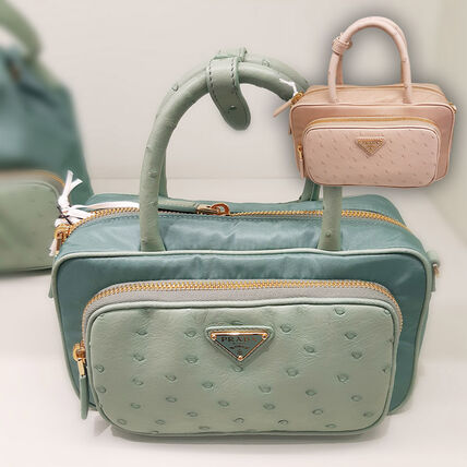 オーストリッチ PRADA(プラダ) バッグ・カバン(レディース) - ブランド